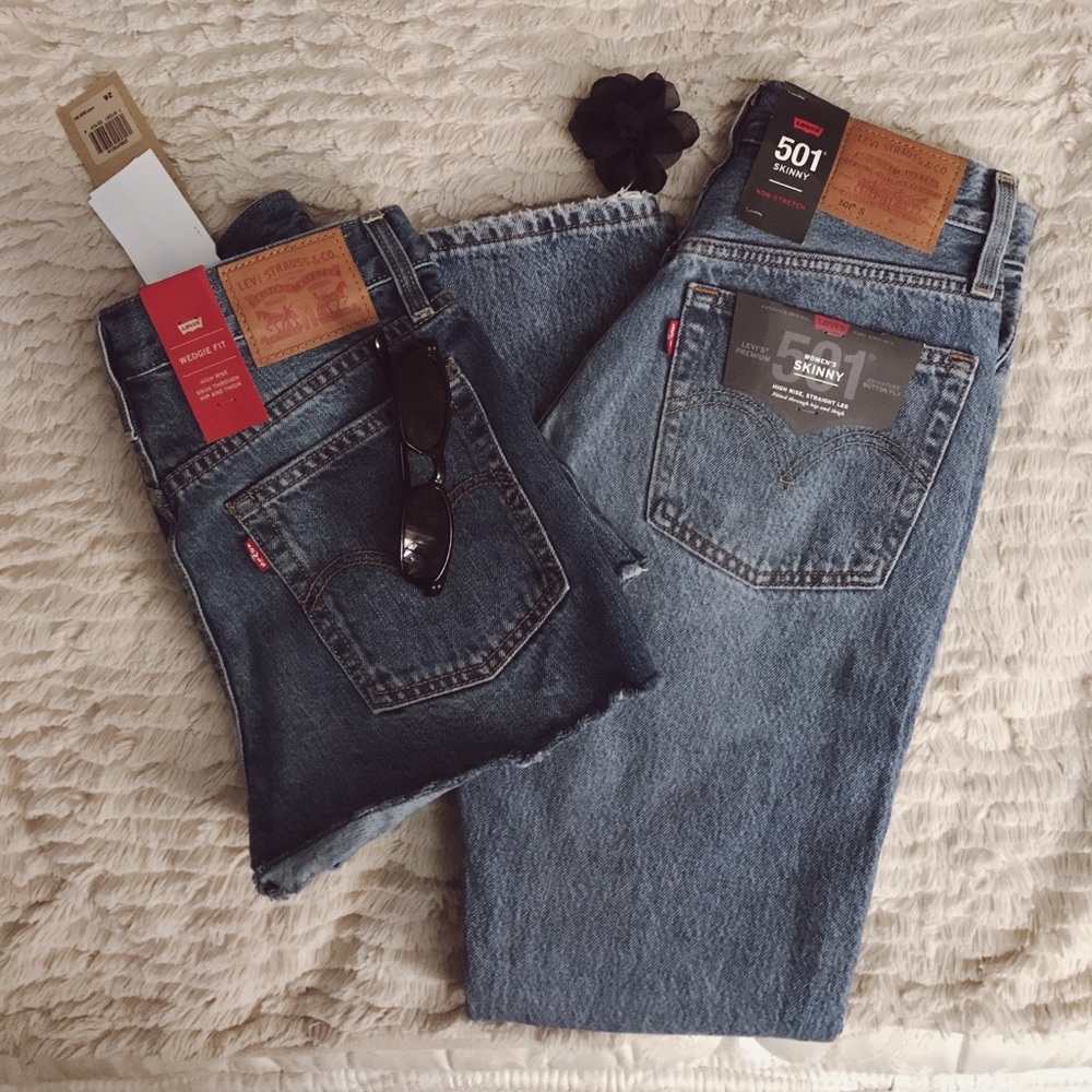 LEVI JEANS AND SHORTS BUNDLE